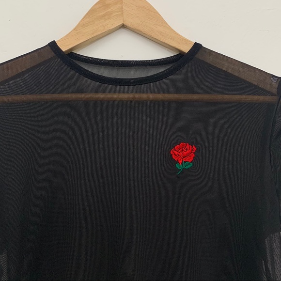 SOLD 90s Black Sheer Rose Crop Top - Picture 3 of 6